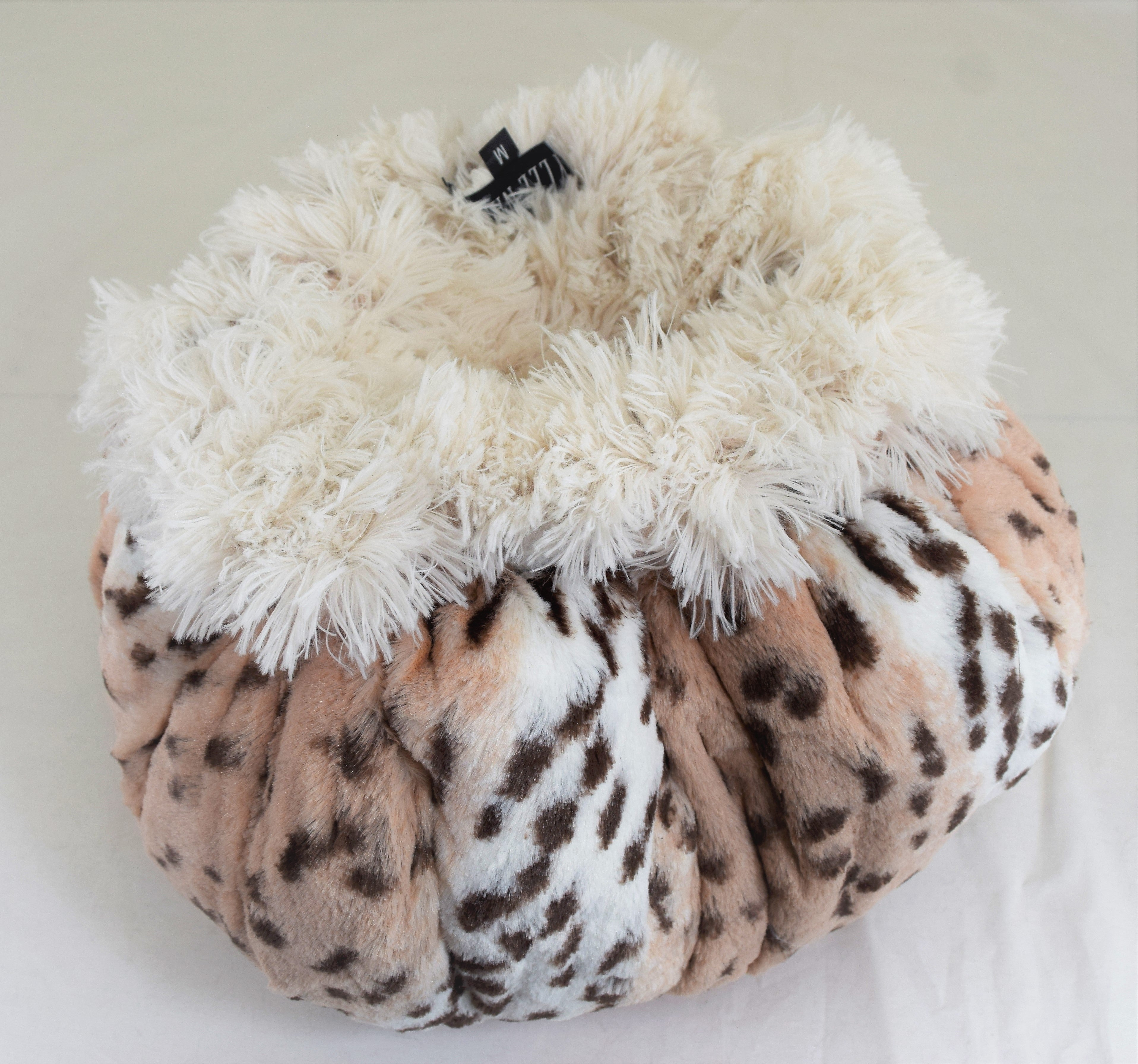 Snow Leopard Adjustable Swing Bag – Baylee Nasco
